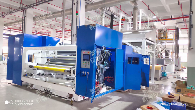 Cangzhou-Plastic-Industry-PVC-cling-film-mixing-line,-fully-automatic-production-line6