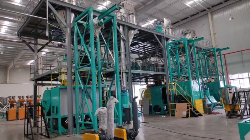 Baiyue-Quanzhou---Board-Industry---Fully-Automatic-Cologne-Particle-Calcium-Powder-Mixing-Line2