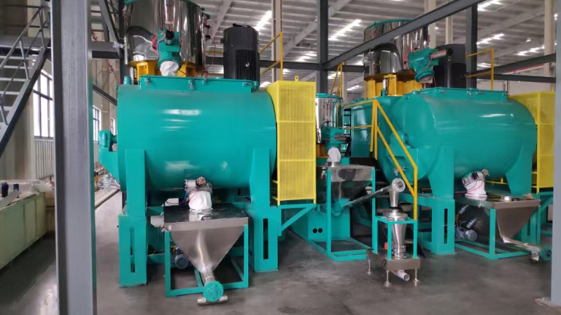 Baiyue-Quanzhou---Board-Industry---Fully-Automatic-Cologne-Particle-Calcium-Powder-Mixing-Line1